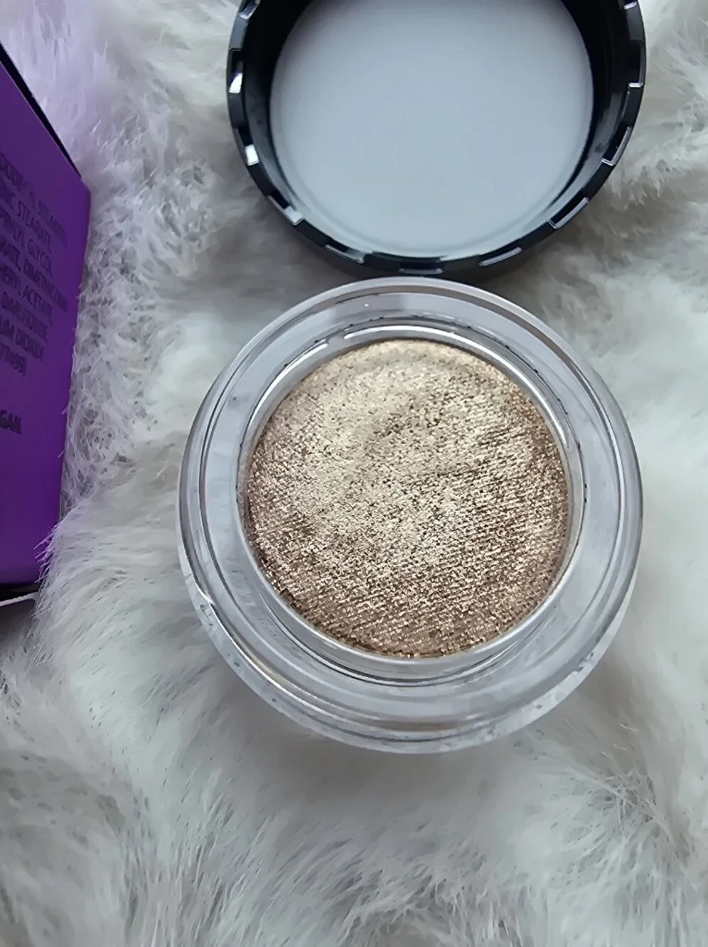 Chantecaille Mermaid Eye Shade - Shimmery Gold